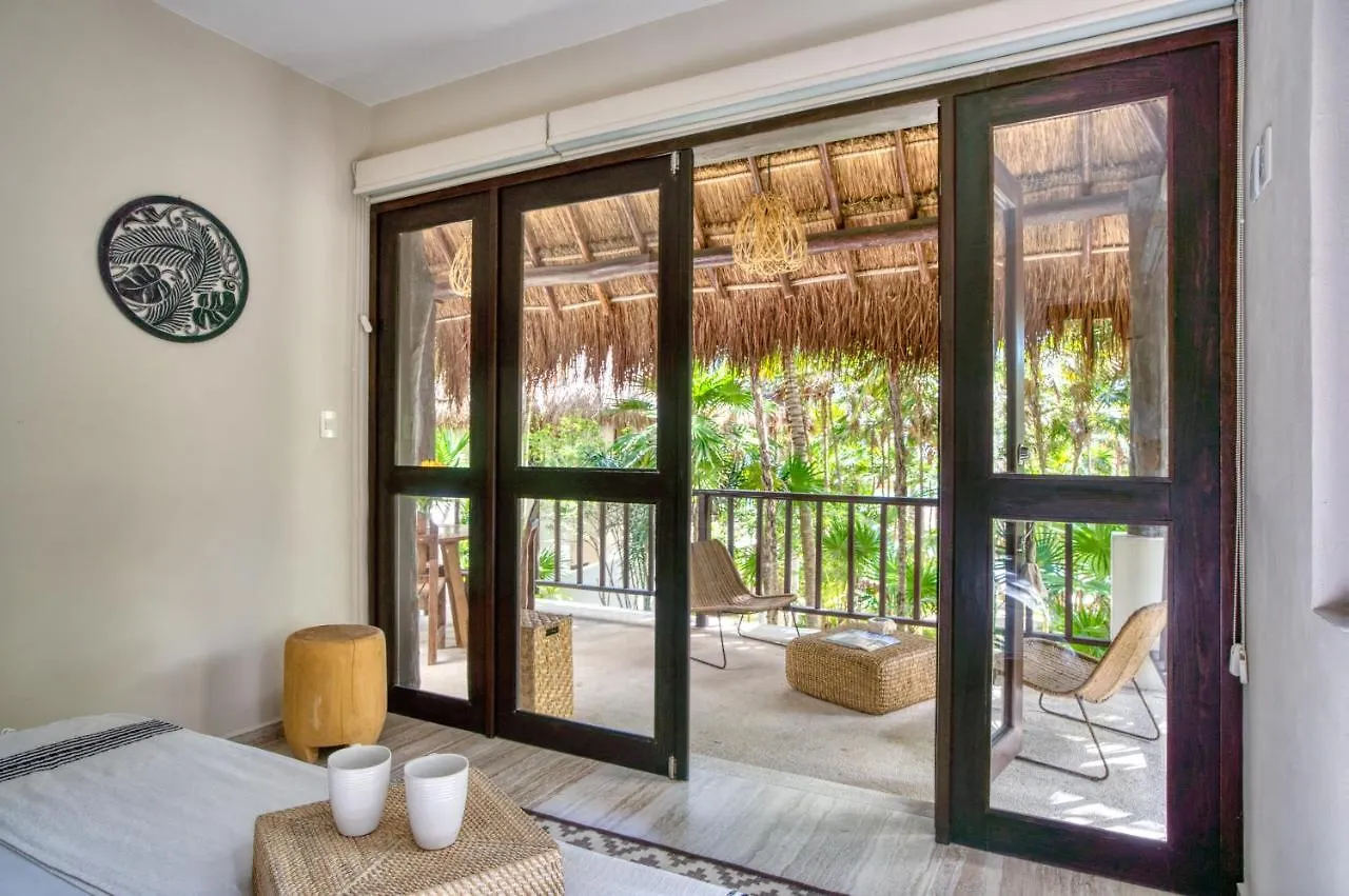 מלון Tulum Luxury Collection 3*,